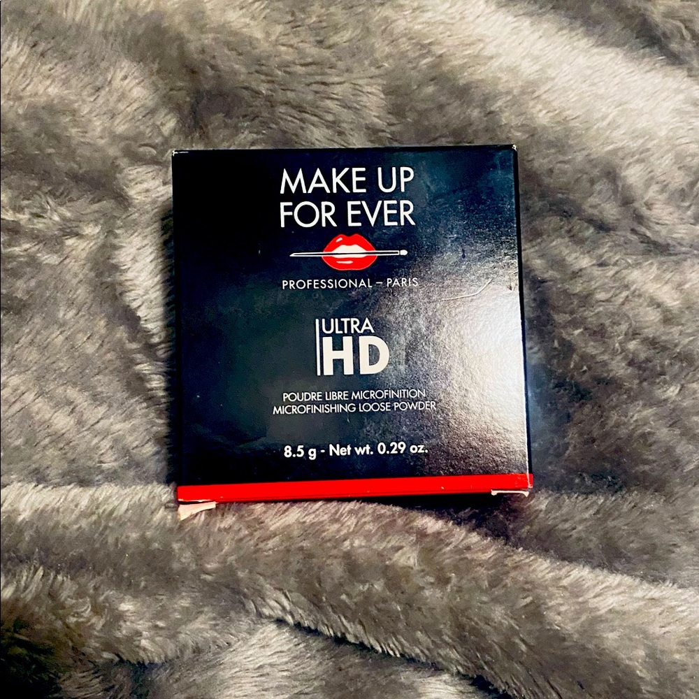 Make Up For Ever HD micro-finishing loose power